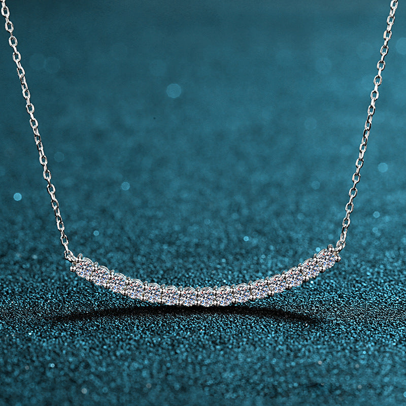 0.9ct Moissanite Psterling Silver Endant Necklace Smile Face Necklace