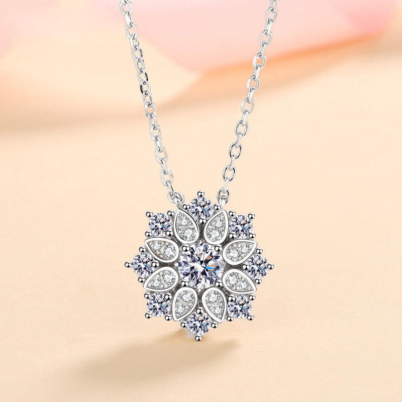 0.5ct Moissanite Sterling Silver Pendant Necklace Flower Shape Necklace