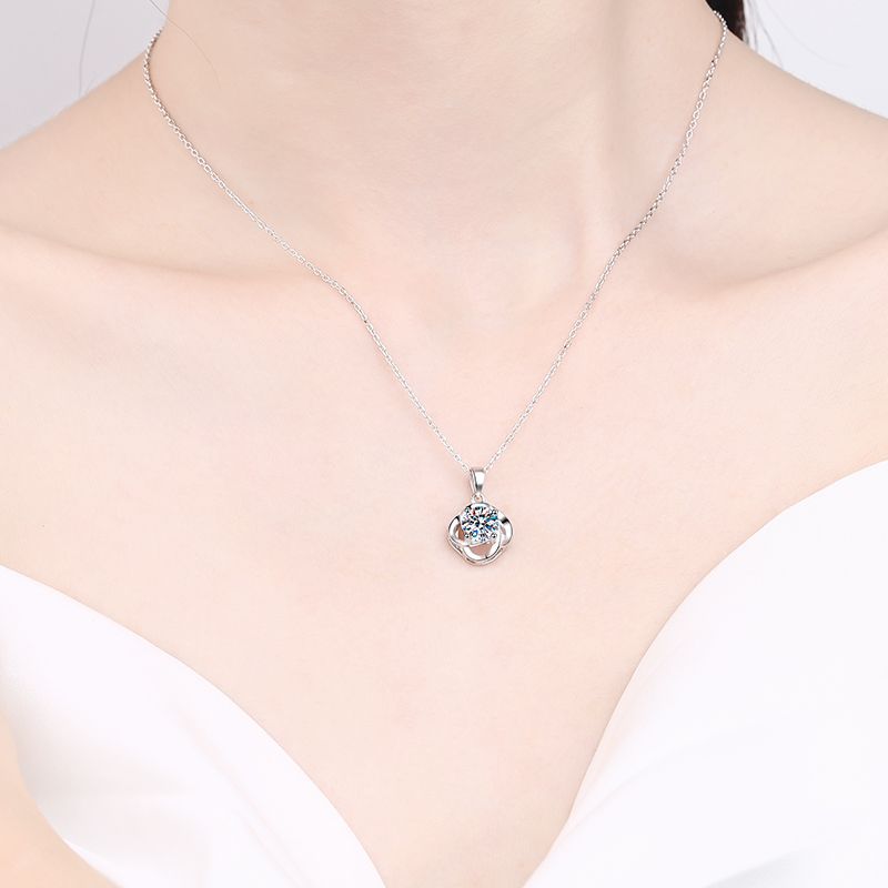 Moissanite Pendant Necklace 18K White Gold Plated sterling Silver D Color Ideal Cut Diamond Necklace for Women with Certificate of Authenticity