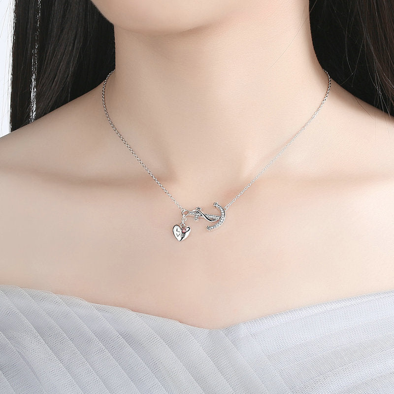 anchor necklace