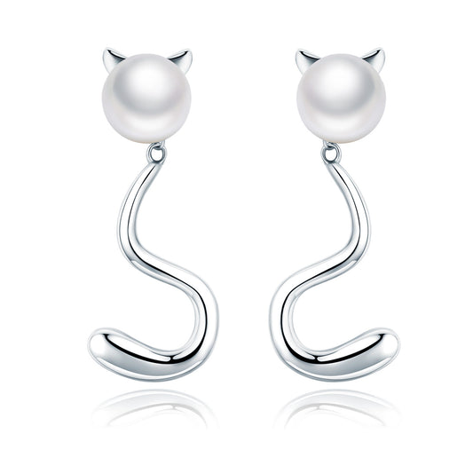 Pearl cat earrings