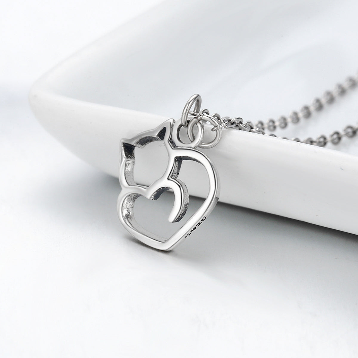 sterling silver cat necklace